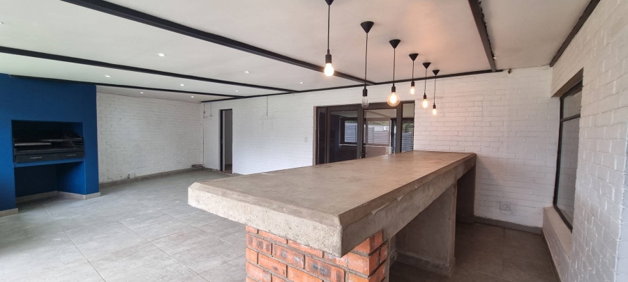 5 Bedroom Property for Sale in Bayswater Free State